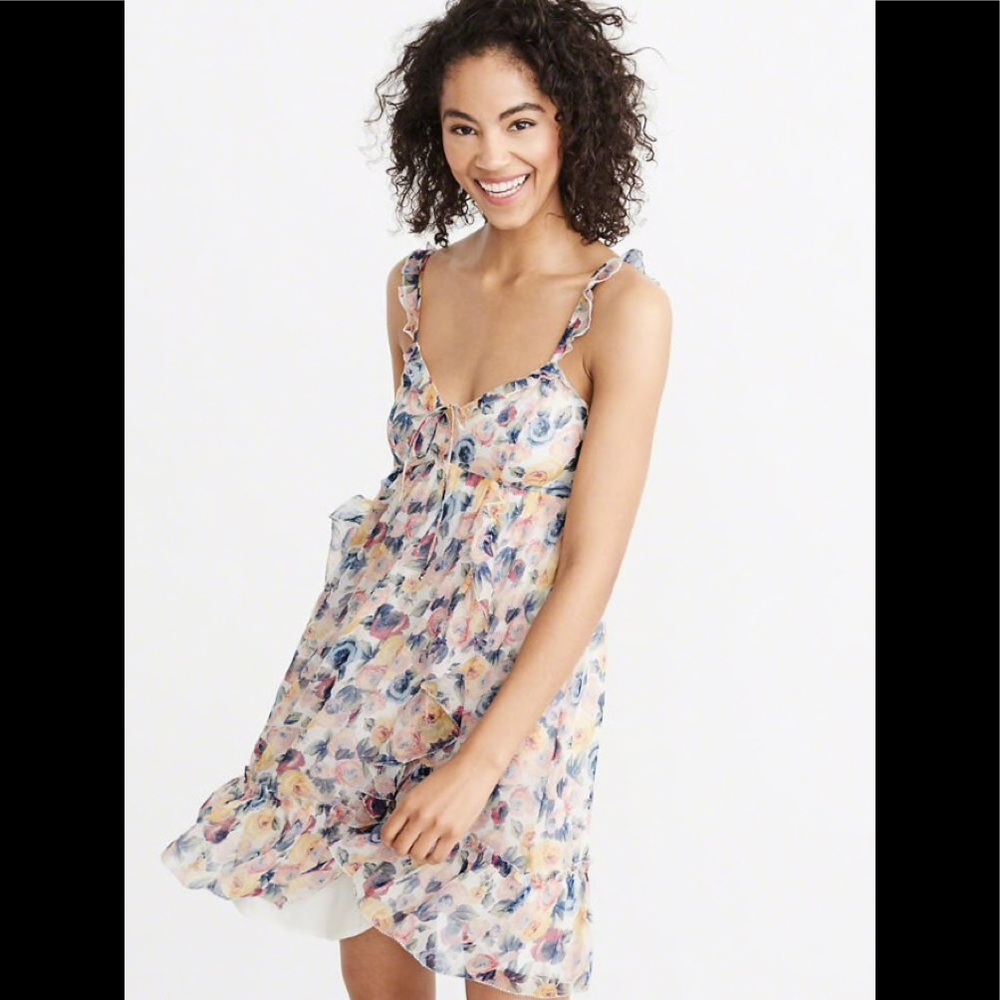 Abercrombie &Fitch Ruffle Babydoll Dress